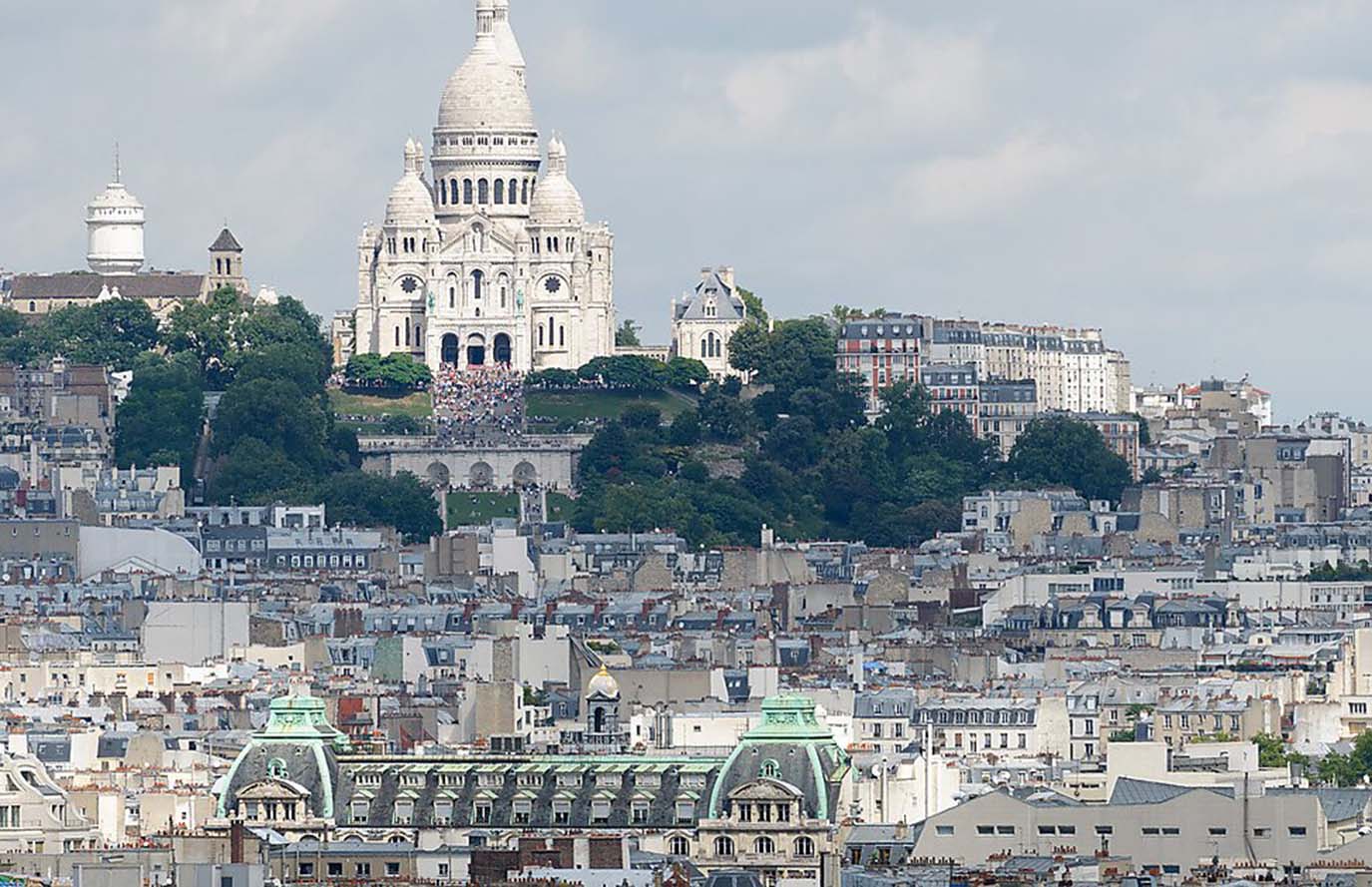 A Romantic Escape to Paris: Perfect Itinerary for Couples